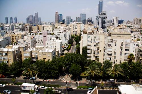 Tel Aviv Towers Apartment - image 2
