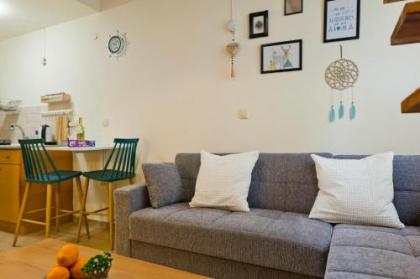 Stylish Flat Clean & Cozy In The Center Of TLV - image 13