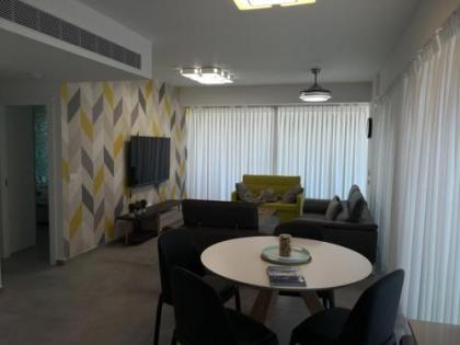 Luxury apartment - Port of Jaffa - image 20