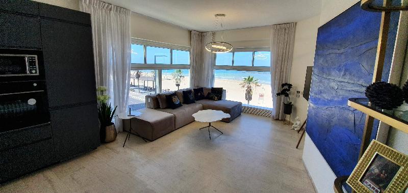 Luxury sea view apartment - image 5