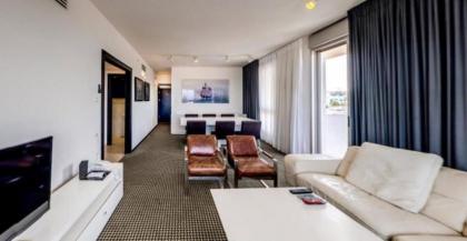 Beach Luxury Apartments and Suites - image 19