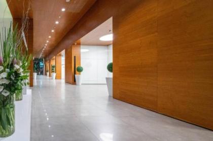 Luxury Beach Tel Aviv 2BR by Airsuite - image 14