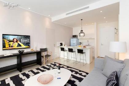 Dashing 1BR in White city by HolyGuest - image 11