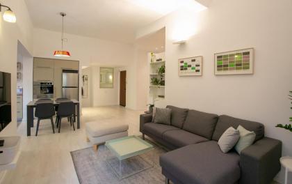9 Sderot Chen - By Beach Apartments TLV - image 8