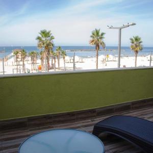 Golden Beach Hotel 