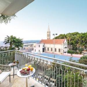 Deluxe 2 Bedroom Jaffa Dreams with Pool  Parking