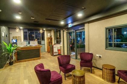 Beer Garden Hotel - image 25