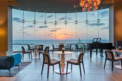 Herods Tel Aviv By The Beach - image 1