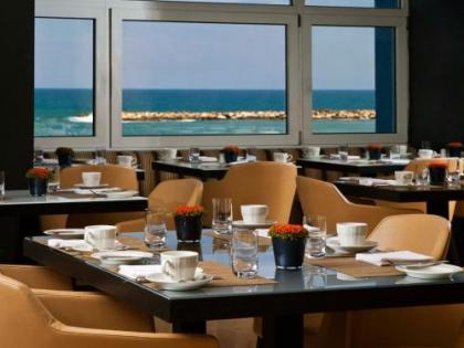 Dan Tel Aviv Hotel - image 19