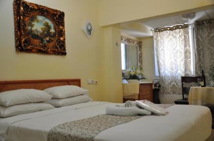 Hotel Suites Bat Yam - image 23
