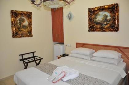 Hotel Suites Bat Yam - image 25
