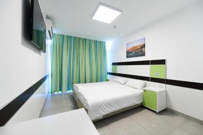 HI - Bnei Dan - Tel Aviv Hostel - image 25