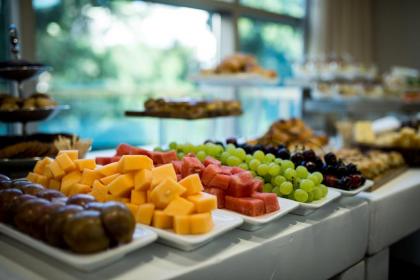 Ramada by Wyndham Ramat Gan - image 29