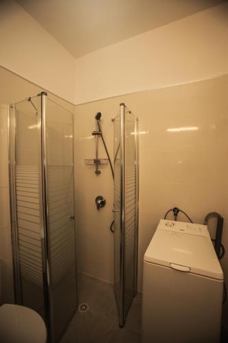 Elena Apartments - image 3