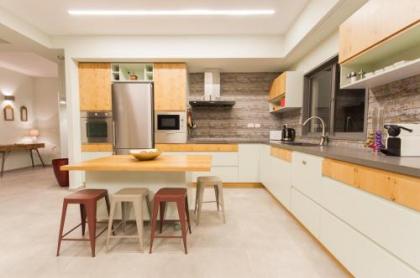 Ben Gurion Apartment - image 11