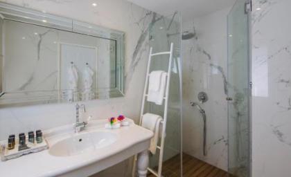 A23 Boutique Hotel - image 19