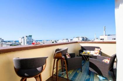 Penthouse with Panoramic View by FeelHome - image 8