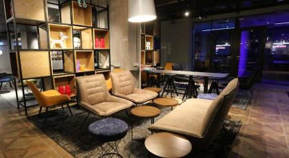 Link Hotel & Hub - image 15
