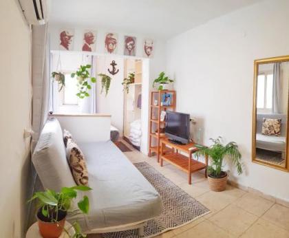 Aharonson St. Studio - By Comfort Zone TLV - image 20