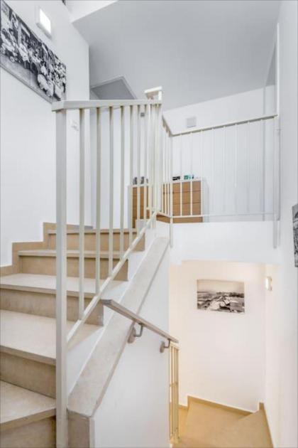 trust Inn Kalisher Stunning Duplex terraceparking