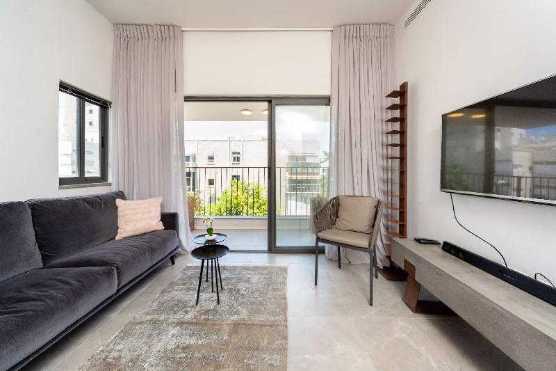 Luxurious Holiday Home Arlozorov 8 - image 3
