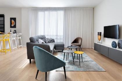 Trendy 2BR in Frishman by HolyGuest - image 9