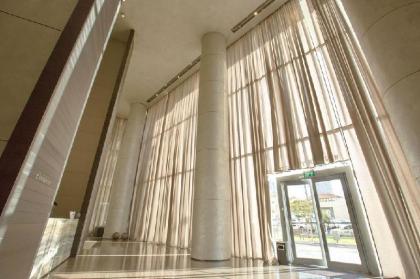 Dashing 1BR in White city by HolyGuest - image 5