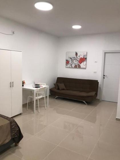 Isramax Apartment near the sea. - image 22