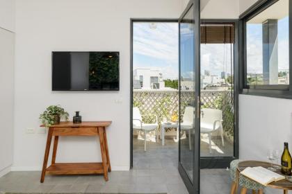 THE PLAYGROUND by TLV2RENT - image 2