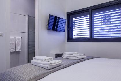 Brilliant 3BR in Shalom Aleichem 27 by HolyGuest - image 23