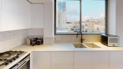 Authentic 3BR Penthouse in Ben Gurion by HolyGuest - image 25