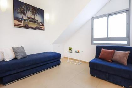 Skylight 3BR in Bograshov by HolyGuest - image 25