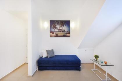 Skylight 3BR in Bograshov by HolyGuest - image 26