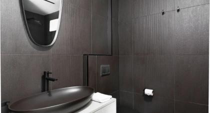 Extraordinary 1BR in Geula by HolyGuest - image 21