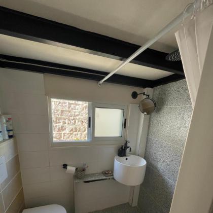 Luxury studio at the heart of old Jaffa - image 30