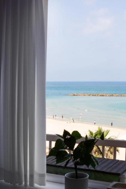 Beach Front Apartment with Amazing Panoramic Sea View Balcony by Sea N' Rent - image 23