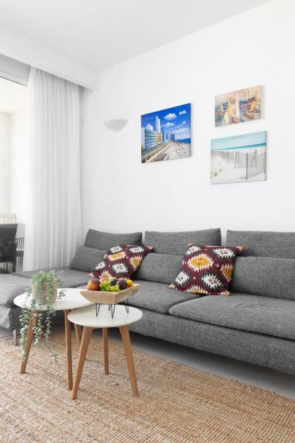 Beach Front Apartment with Amazing Panoramic Sea View Balcony by Sea N' Rent - image 26