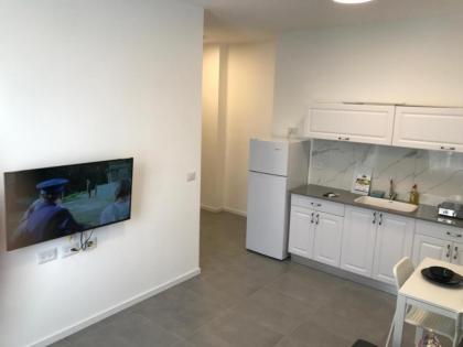 Isramax low-cost apartment near the sea. - image 21