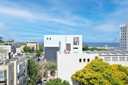 3BR Penthouse at Hilton Beach by HolyGuest - image 28