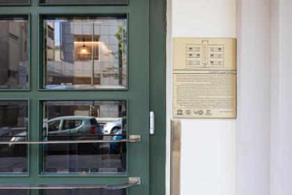 Charming 1BR Apt w Modern Fixtures in City Center by Sea N' Rent - image 24