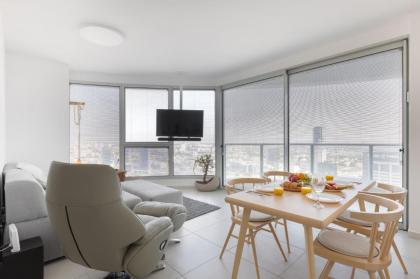 Captivating 3BR Apt w Terrace Near Sarona Market by Sea N' Rent - image 30