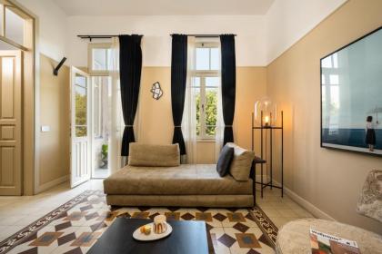 Assemblage Suites - image 21