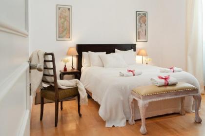 Bright and Charming 1BR Apt w Sea Views Near Shore by Sea N' Rent - image 23
