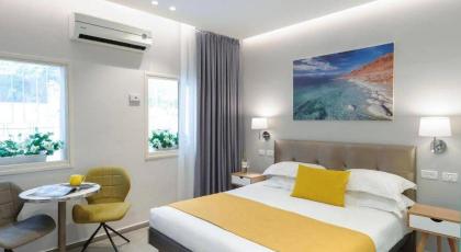 Hotel H7 Tlv - image 13