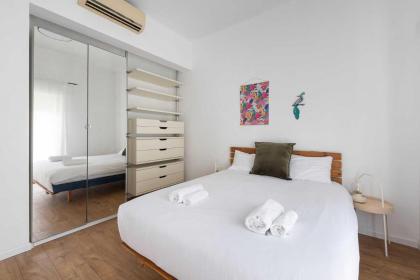 Cozy and Spacious by TLV2RENT - image 28