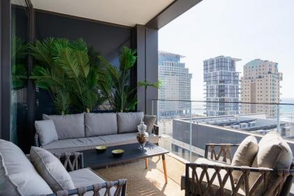Luxury Executive Apartments by FeelHome - image 23