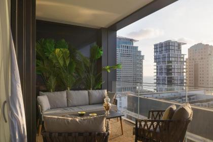 Luxury Executive Apartments by FeelHome - image 24