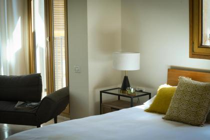 Breathtaking 3 BR Apt w Sea View in Central Jaffa by Sea N' Rent - image 24