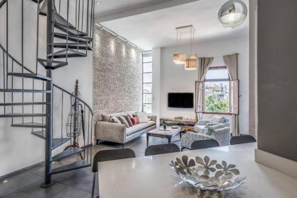 Apartment in Tel Aviv 