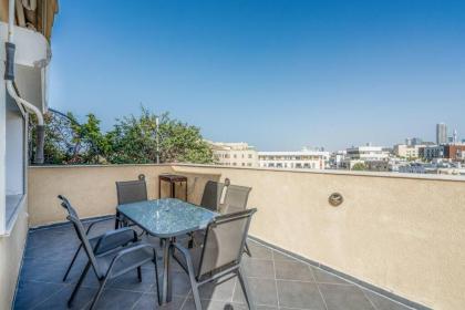 Duplex In Flea Market by Holiday-rentals - image 22
